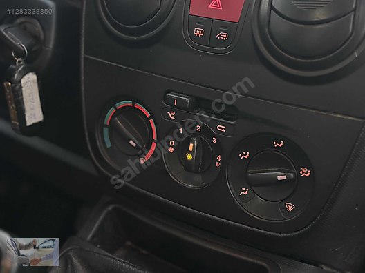 Vasıta / Minivan & Panelvan / Fiat / Fiorino Combi / 1.3 Multijet Active