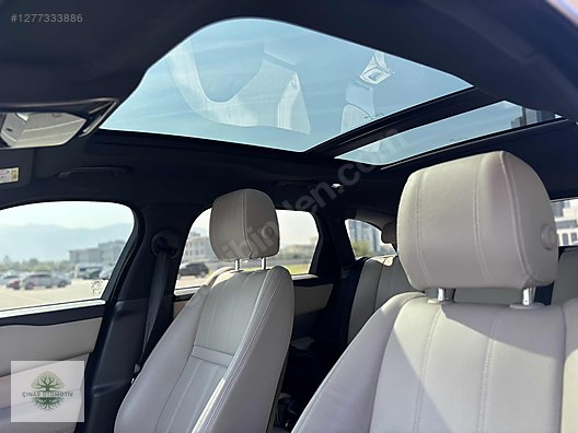 Vasıta / Arazi, SUV & Pickup / Land Rover / Range Rover Velar / 2.0 / R-Dynamic S