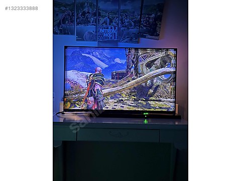 Toshiba / İster çerçeveli ister ÇERÇEVESİZ TV 43 inç Full HD