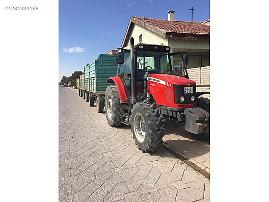 Machinery / Agricultural Machines / Tractors / Massey Ferguson / 5435