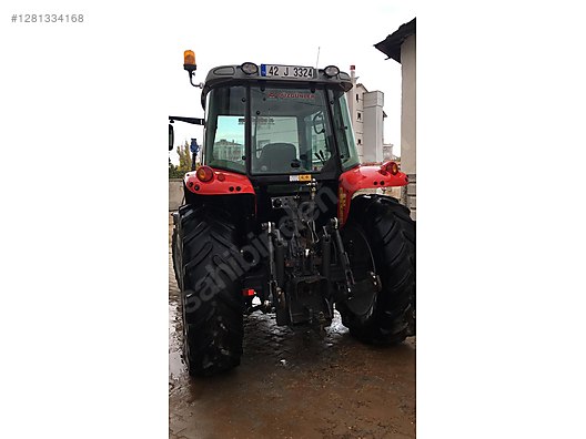Machinery / Agricultural Machines / Tractors / Massey Ferguson / 5435