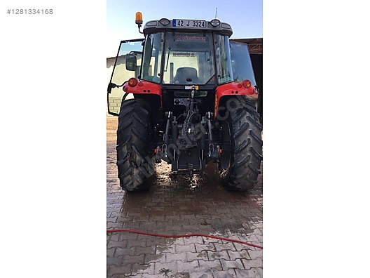 Machinery / Agricultural Machines / Tractors / Massey Ferguson / 5435