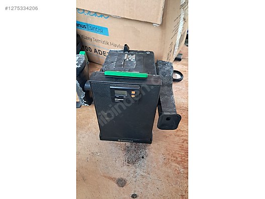 Used & Brand New Items / Cameras & Photographic Equipment / Analogue Film Cameras / Instant Camera