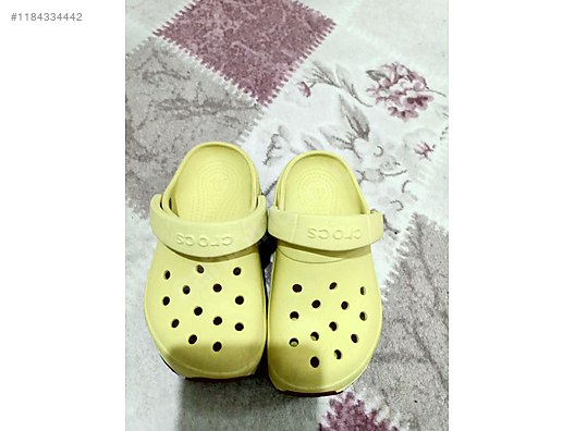 Shoes Bootees CROCS. terlik at sahibinden 1184334442