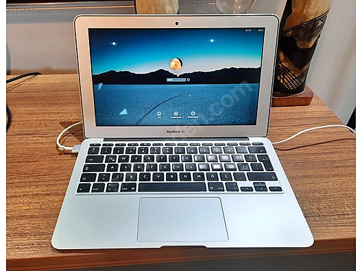 Apple Macbook / MacBook Air 11