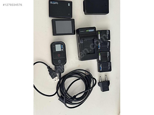 Used & Brand New Items / Cameras & Photographic Equipment / Video Cameras & Camcorders / Action Cameras