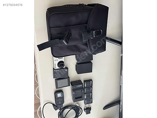 Used & Brand New Items / Cameras & Photographic Equipment / Video Cameras & Camcorders / Action Cameras