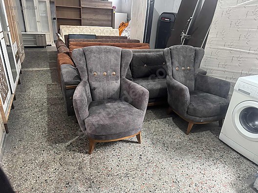 Used & Brand New Items / Home Decor / Furniture / Den & Living Room / Living Room Furniture