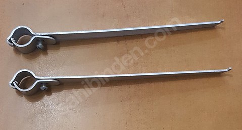 krom ve alüminyum raf ayağı