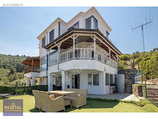 FIRSATT KUMYAKA KAYABEY SİTESİNDE SATILIK VİLLA