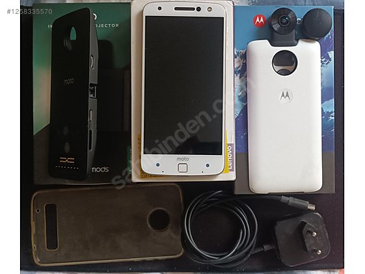 Used & Brand New Items / Cell Phones & Accessories / Cell Phones / Motorola / Moto Z