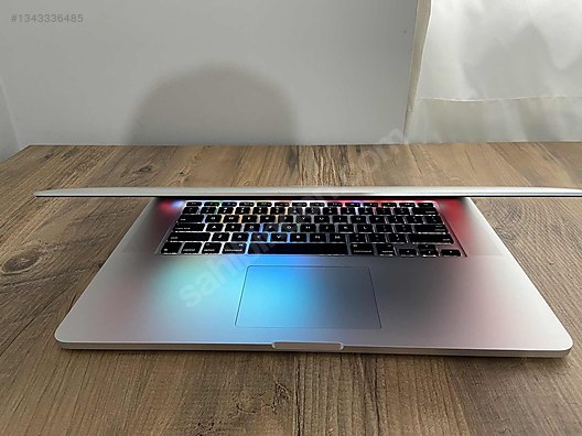 Apple Macbook / AŞIRI TEMİZ MACBOOK PRO QHD RETİNA +i7HQ +NVIDIA