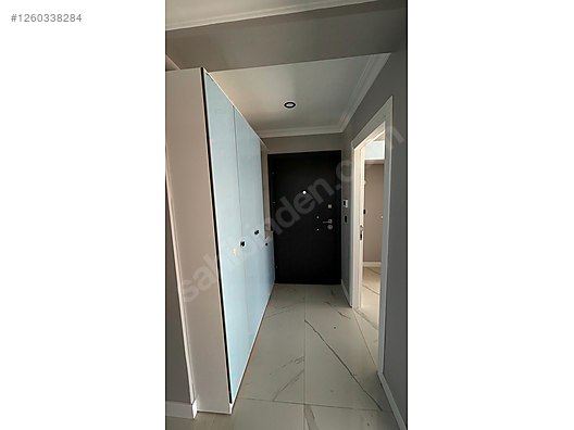 Kurtköy | Havuzlu Site İçinde Balkonlu Ebeveyn Banyolu Sıfır 2+1