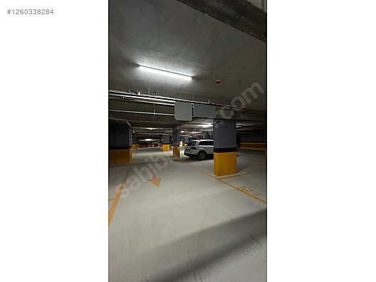 Kurtköy | Havuzlu Site İçinde Balkonlu Ebeveyn Banyolu Sıfır 2+1