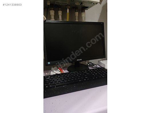 Used & Brand New Items / Computers / Monitors / LED & LCD Monitör