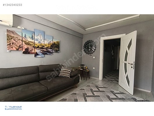 Bayraklı'da Merkezi Lokasyonda 2+1 Satılık Daire