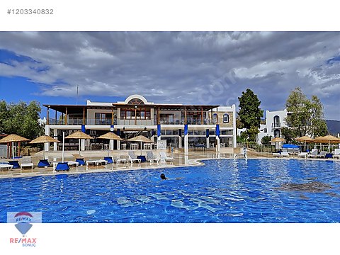 Bodrum Bitez CLUB DEDEMAN DEVREMÜLK Sitesinde 1+1 çok şık daire