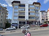 PAŞA GAYRİMENKÜL'DEN KARŞIYAKA'DA SATILIK 330 M2 İŞYERİ #1266340949