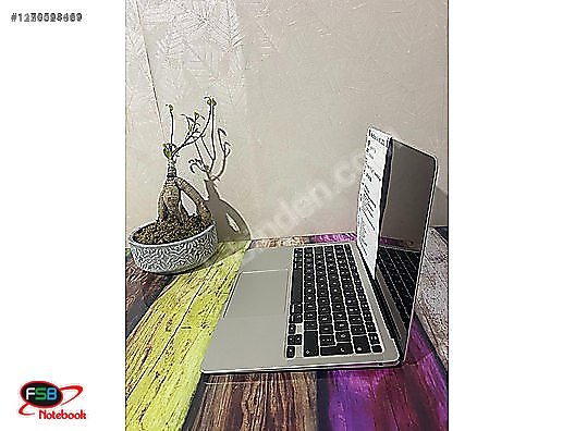 Apple Macbook / MacBook Air 13'' A2337 2020 M1 8GB RAM 256GB SSD