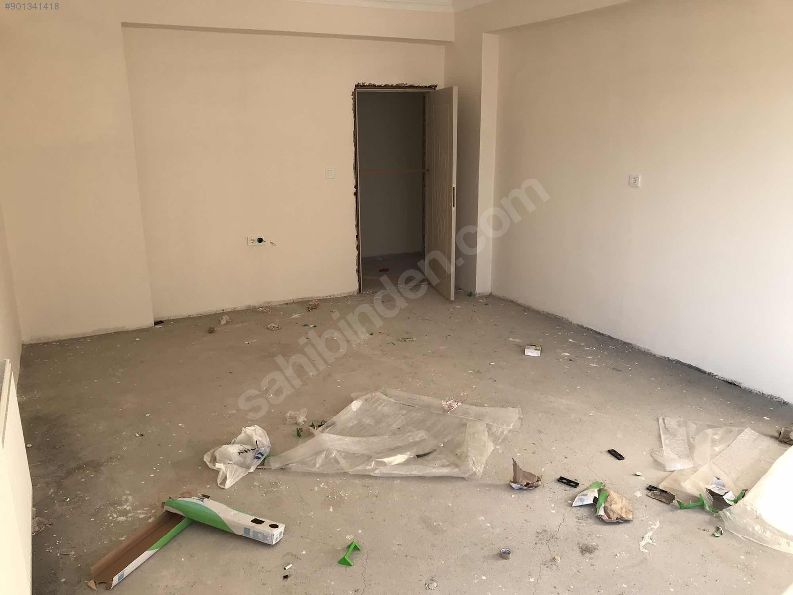 SİİRT KOOPERATİF MAHALLESİNDE HASTANE CİVARI SATILIK ACİL DAIRE
