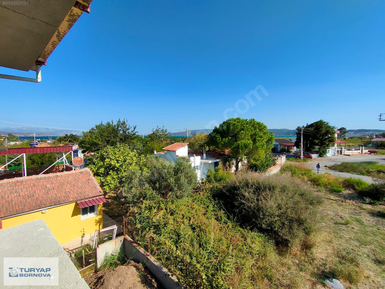URLA İÇMELER�DE DENİZ MANZARALI MÜSTAKİL EV &amp; ARSA Satılık Müstakil