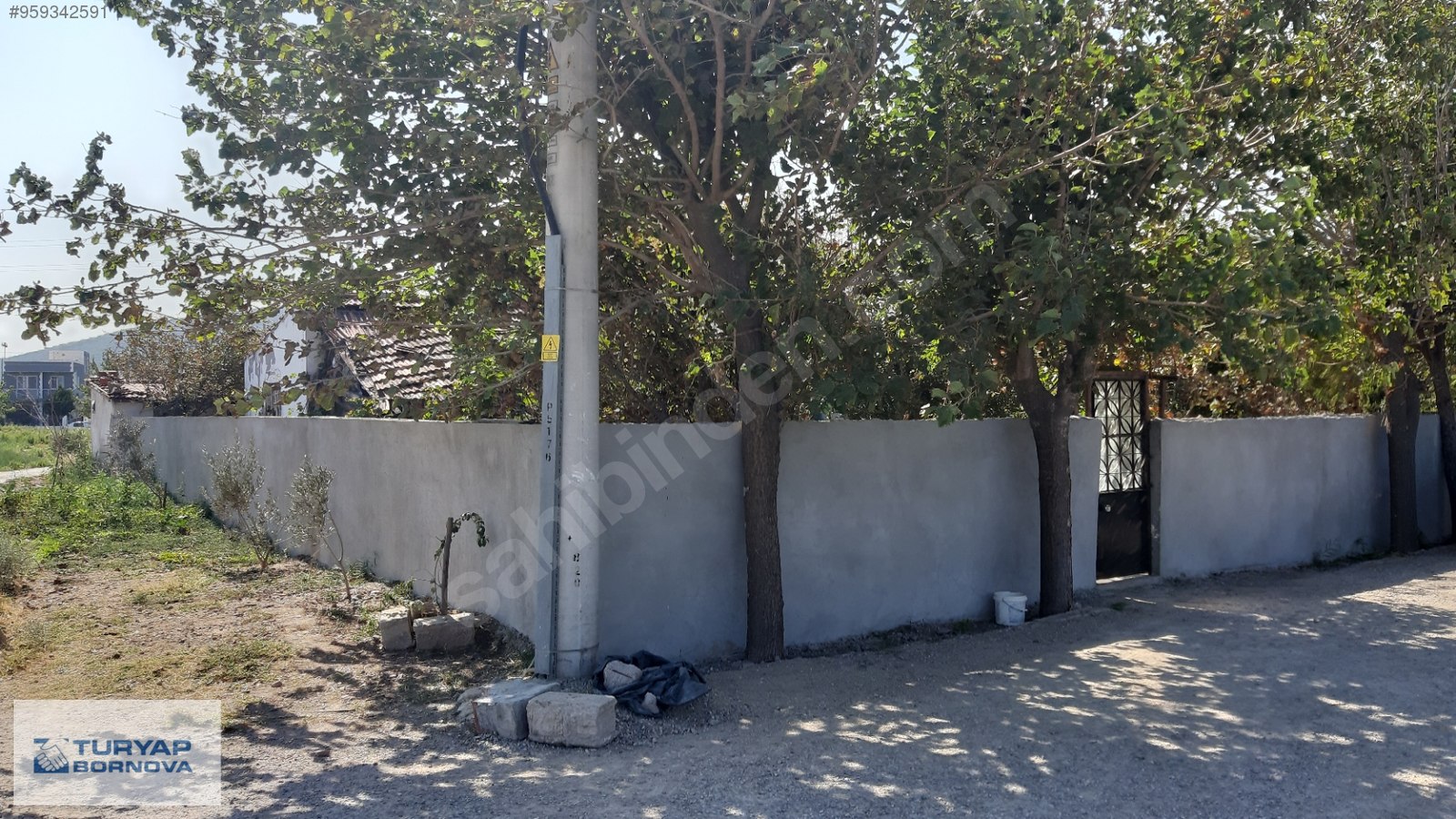URLA İÇMELER�DE DENİZ MANZARALI MÜSTAKİL EV &amp; ARSA Satılık Müstakil