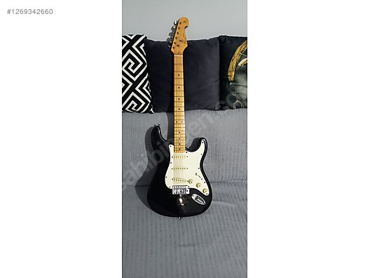 İkinci El ve Sıfır Alışveriş / Müzik / Müzik Aletleri / Telli Çalgılar / Gitar / Elektro