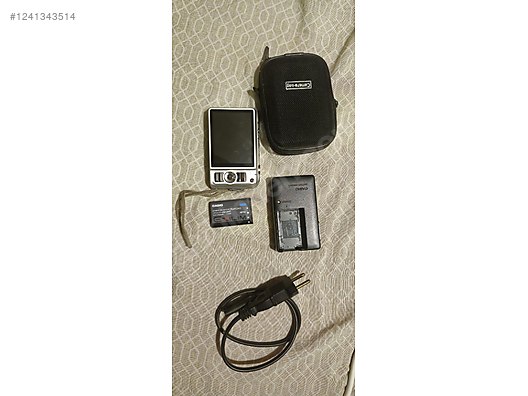 Casio Exilim EX-H15 Kompakt Dijital Fotoğraf Makinesi Fiyatları
