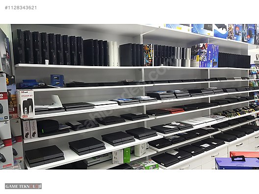 Used & Brand New Items / Gaming & Gamers Exclusive / Game Systems & Consoles / PlayStation 4