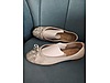 Used & Brand New Items / Clothing & Accessories / Women / Shoes / Flat Shoes