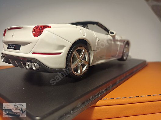 Burago Diecast Model 1:24 Ferrari Araba - 1288343697