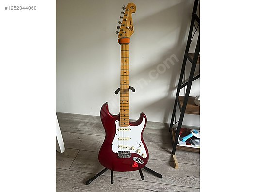 İkinci El ve Sıfır Alışveriş / Müzik / Müzik Aletleri / Telli Çalgılar / Gitar / Elektro