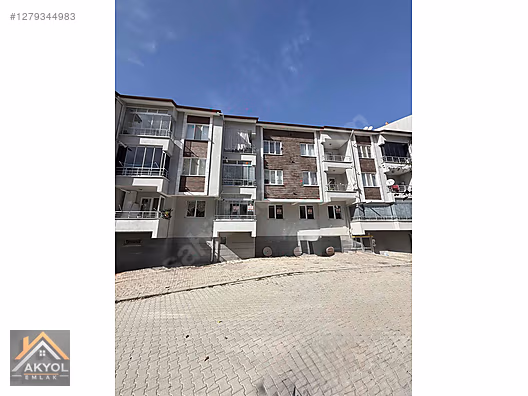 ^^AKYOL EMLAKTAN SUBAŞI MAHALLESİNDE 3+1 DAİRE^^ #1279344983