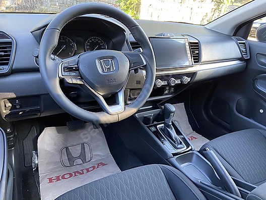 Honda / City / 1.5 i-VTEC / Elegance / 2021 0KM BOYASIZ+GERİ GÖRÜŞ 