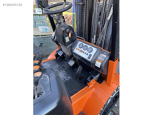 Machinery / Industrial / Carrying & Stacking Equipment / Forklifts / For Sale / Ceylift