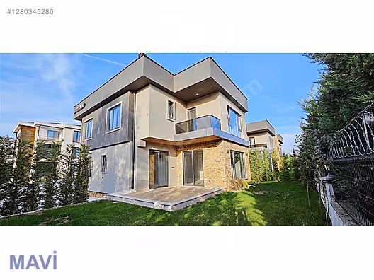 REMAX MAVİ'DEN,5+1 ,270 M2,SATILIK LÜKS VİLLA #1280345280
