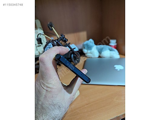 Used & Brand New Items / Cell Phones & Accessories / Cell Phones / Motorola / Edge 30 Ultra