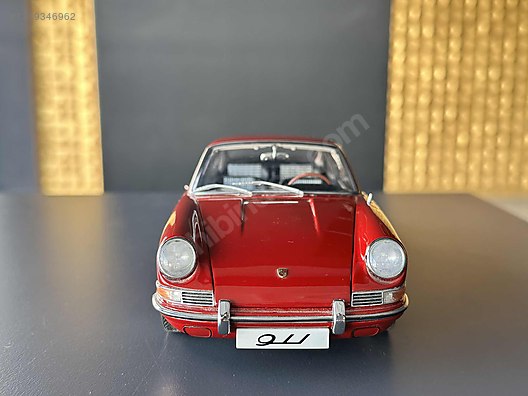 Autoart Diecast Model 1:18 Porsche Araba - 1319346962