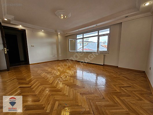 BULGURLU'DA METROYA YAKIN 105 M² MERKEZİ 2+1 DAİRE