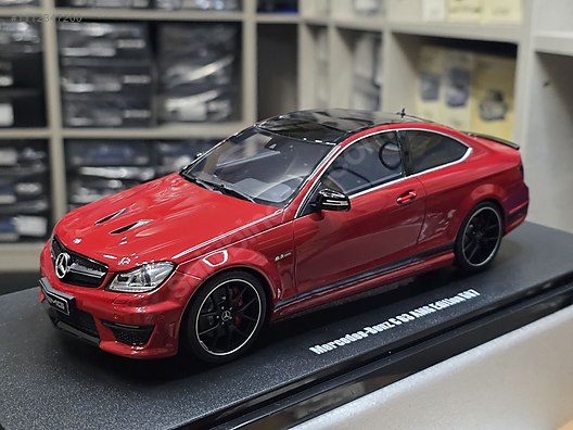 GT Spirit Diecast Model 1:18 Mercedes Benz Araba - 1112347200