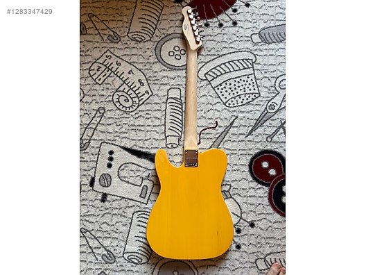 Squier Elektro Gitar