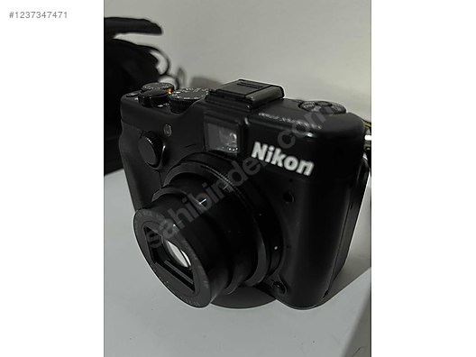 Nikon Coolpix P7100 Kompakt Dijital Fotoğraf Makinesi Fiyatları