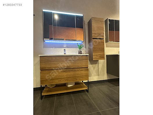 Used & Brand New Items / Garden & Home Improvement / Home Improvement / Bathroom & Kitchen / Bathroom Cabinets