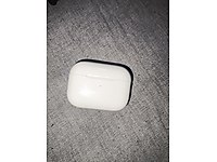 AİRPODS PRO 2 ORJİNAL APPLE MAĞAZASINDAN