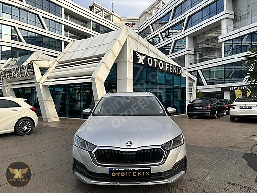 OTOFENİX 2021 SKODA OCTAVIA 1.5 e-TEC SCOUT CAM TAVAN 42.731 KM