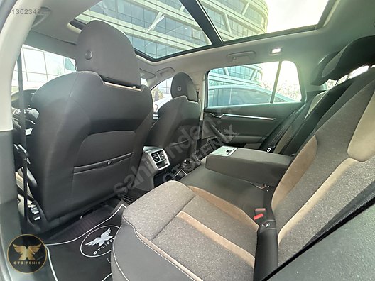 OTOFENİX 2021 SKODA OCTAVIA 1.5 e-TEC SCOUT CAM TAVAN 42.731 KM