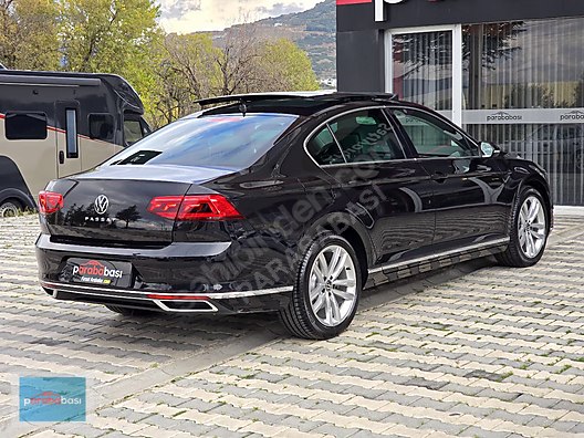 Volkswagen Passat 1.5 TSI  Elegance - 2021