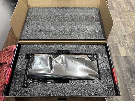 Used & Brand New Items / Computers / Desktops / Desktop Components / Graphics Cards