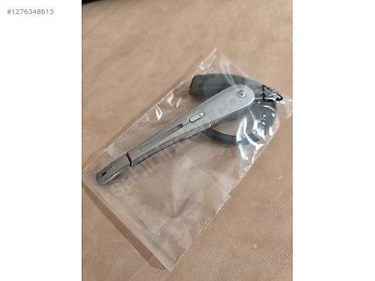 Used & Brand New Items / Cell Phones & Accessories / Accessories / Bluetooth Headphones