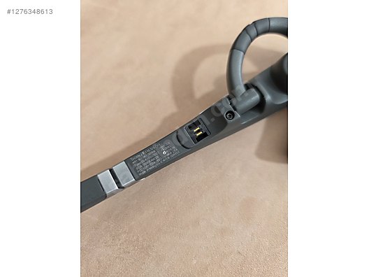 Used & Brand New Items / Cell Phones & Accessories / Accessories / Bluetooth Headphones